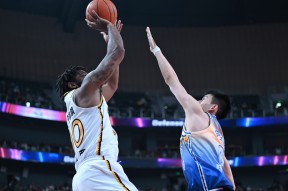 cba扣碎篮板视频-米乐网页版